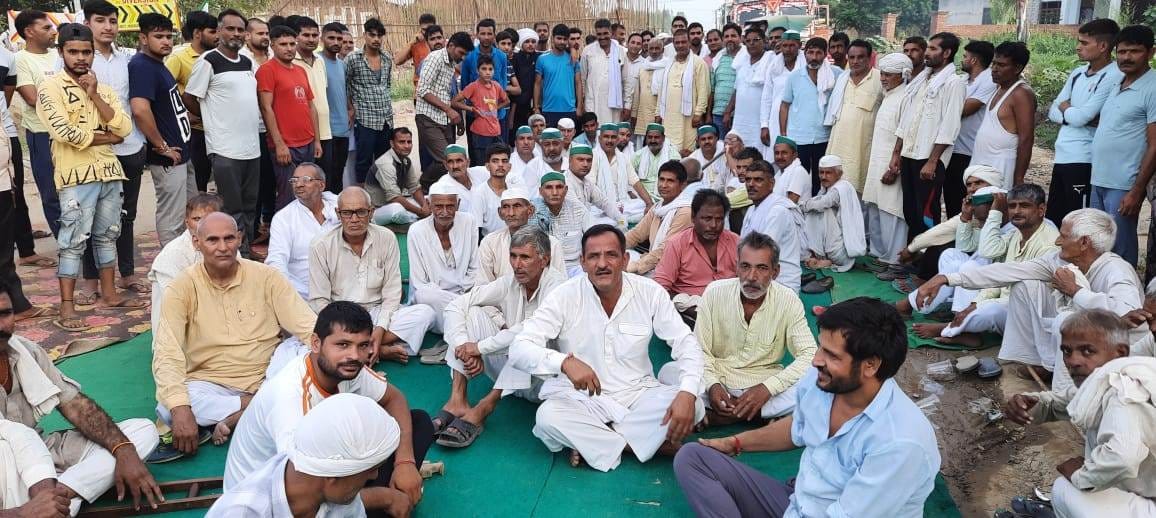 BKU's indefinite strike begins