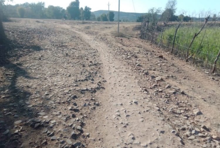 The road connecting Hansi Road with Railway Yard will be paved