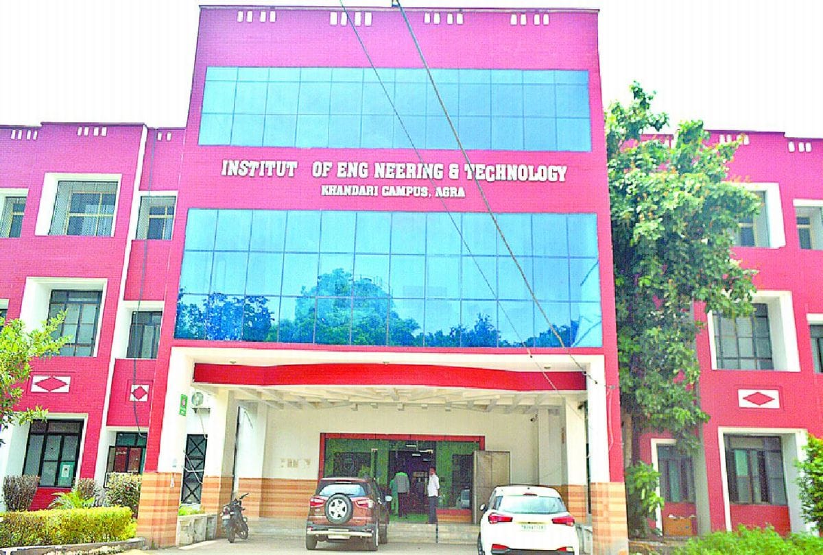 Mechanical-Electronics Studies Without Teachers In institute of engineering and technology