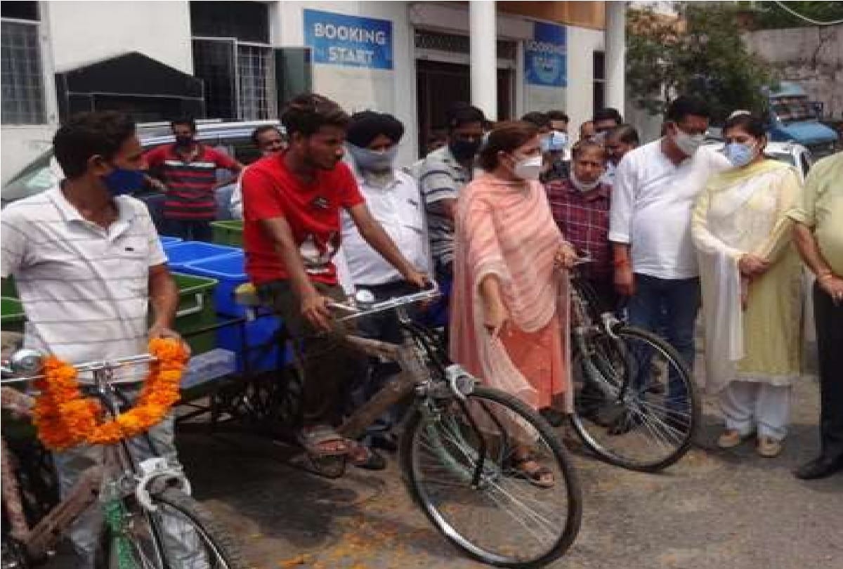 Jammu-kashmir: Rickshaw to pick up garbage from narrow streets of old city, 28 rickshaws deployed
