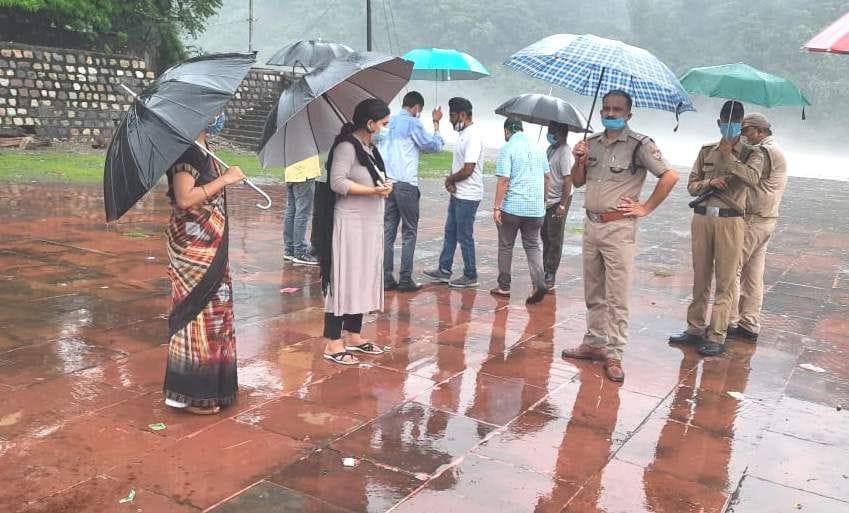 30 families of coastal area shifted to night shelter