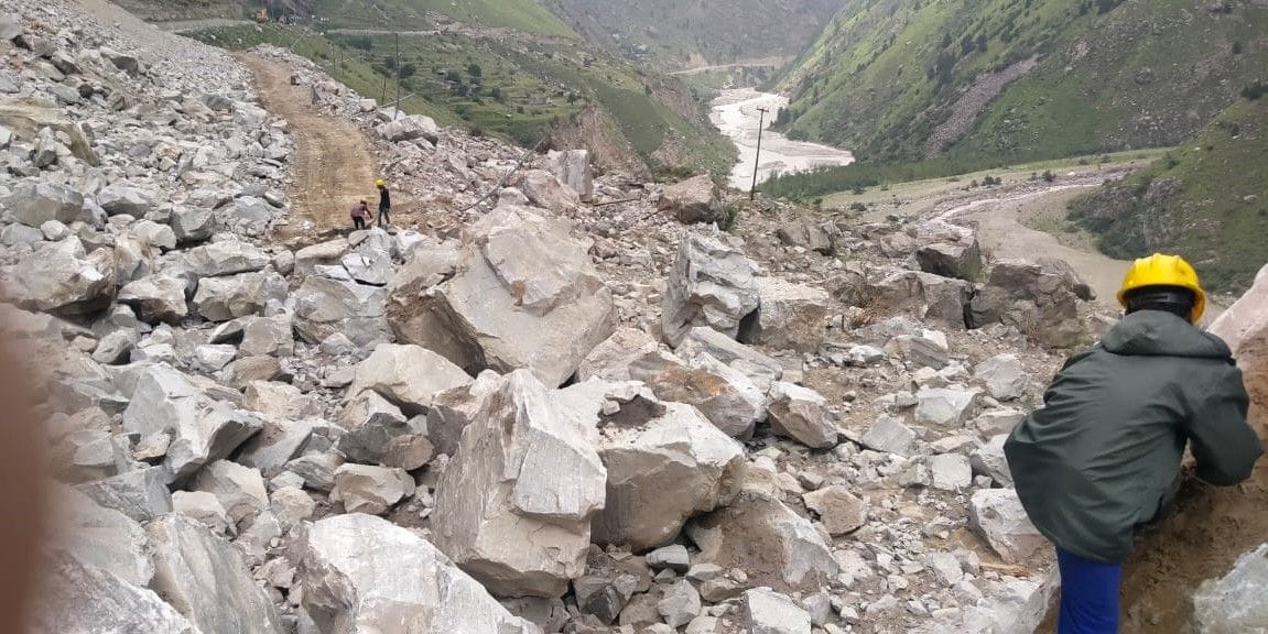 Malari Highway could not open even on the 13th day