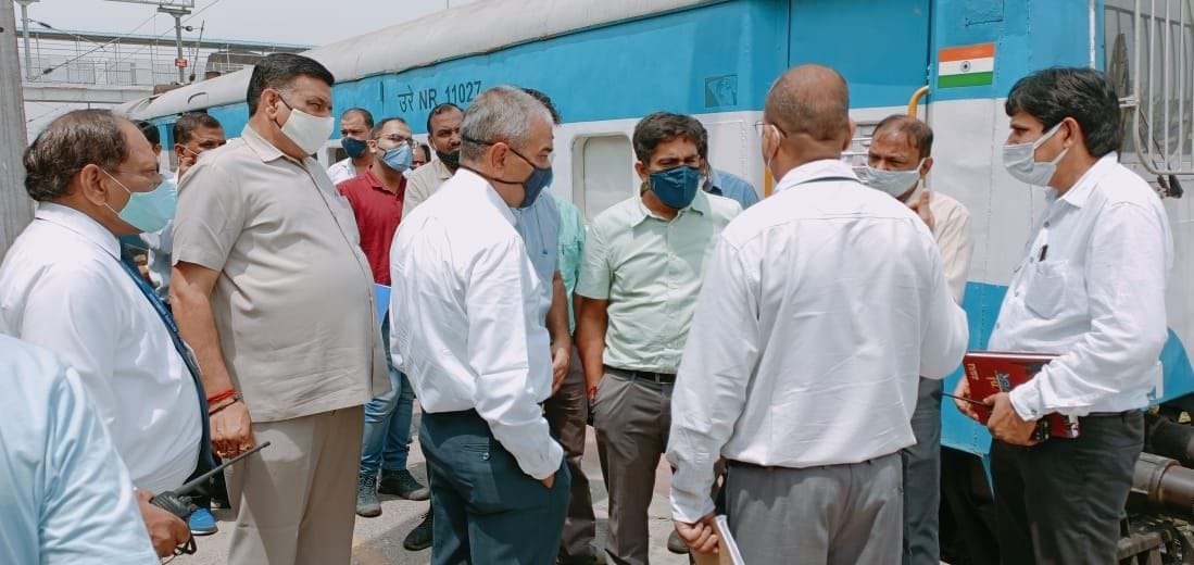 Special attention should be given to the facilities of the passengers: DRM