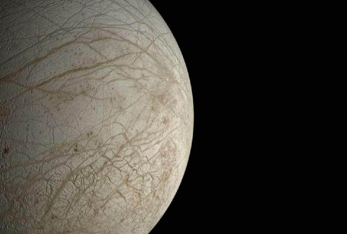 Science News: Does Life Exist On Jupiter Moon Europa Nasa Juno Space New Data reveal