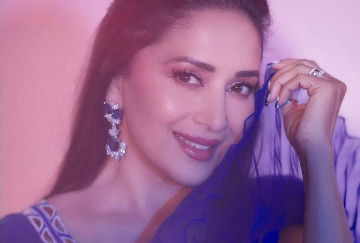 madhuri dixit latest photos of ethnic blue lehenga dress pictures goes viral