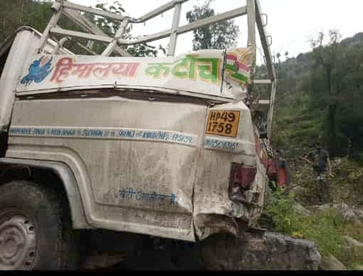 Jeep fell near Ropa, couple injured