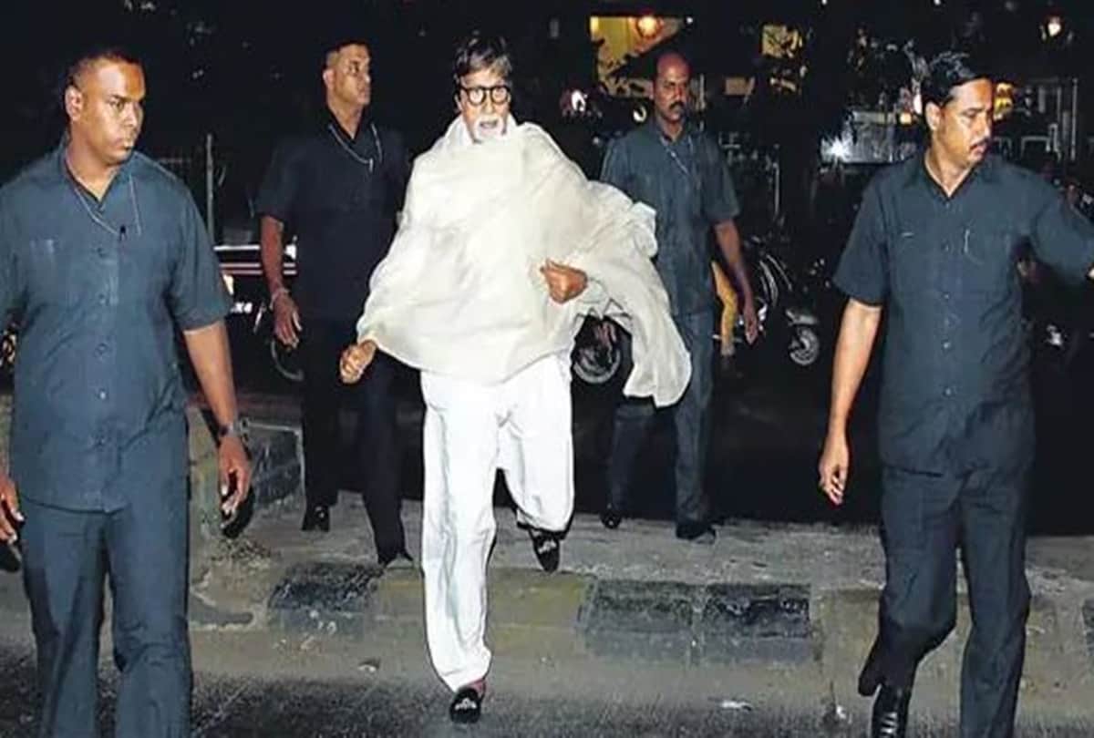 Amitabh bachchan police bodygaurd jitendre shinde transferred for earning 1.5 crore annually