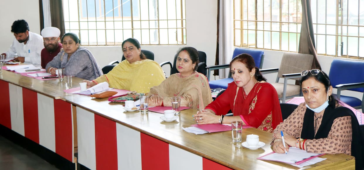 Development of Ghats of Beas river will be done on the lines of Banaras in Mandi