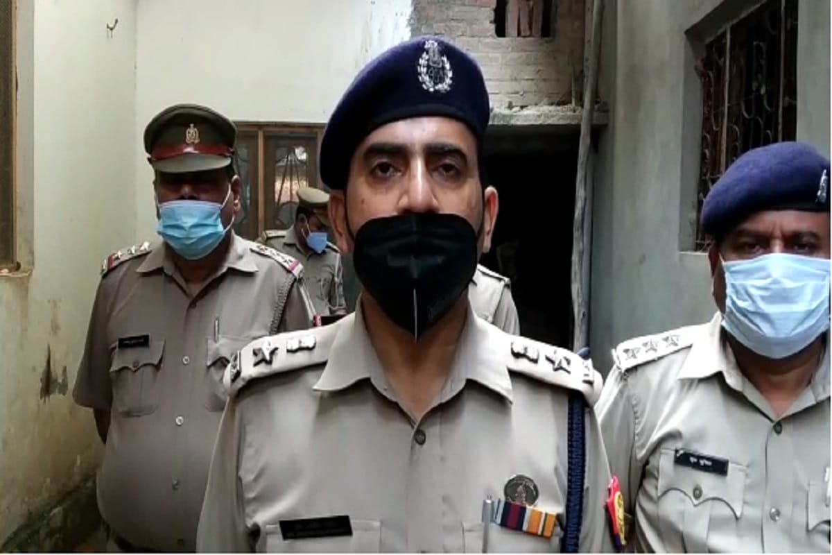 UP Crime News: A youth had murdered his wife in a village of Bijnor