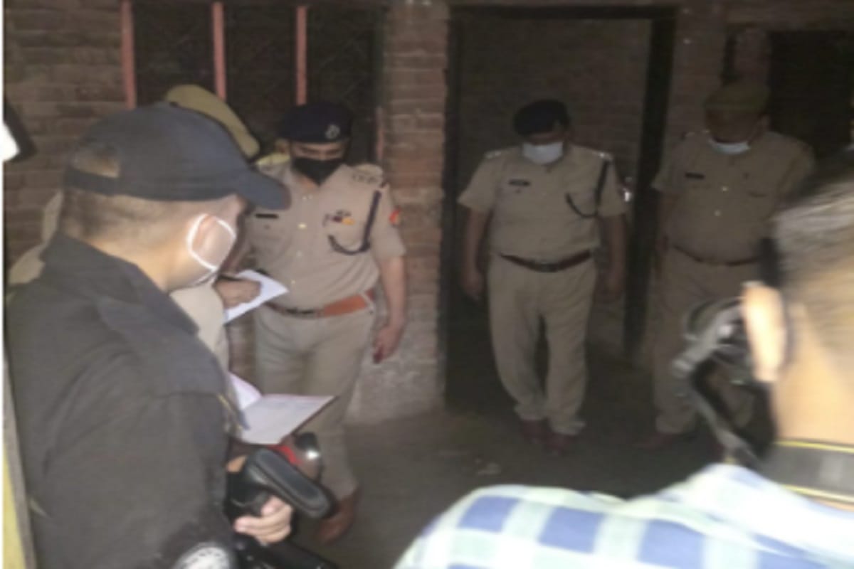 Bijnor Crime News: Police has arrested accused husband after wife murder and see photos