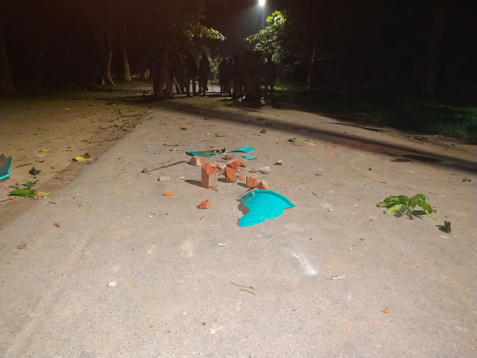 banaras hindu university BHU hostel student clash fight outrage ruckus started before  Classes start again  LIU failed see photos