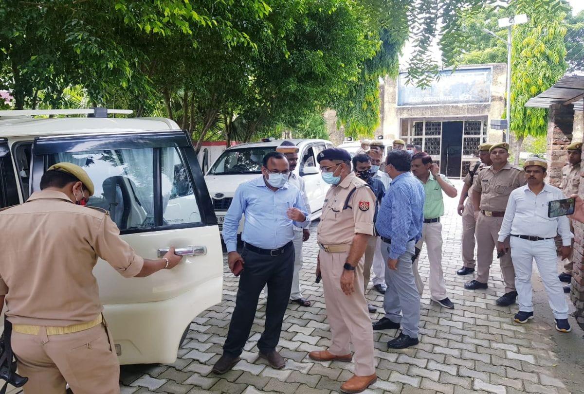 Molestation accused commits suicide in temporary jail Etah