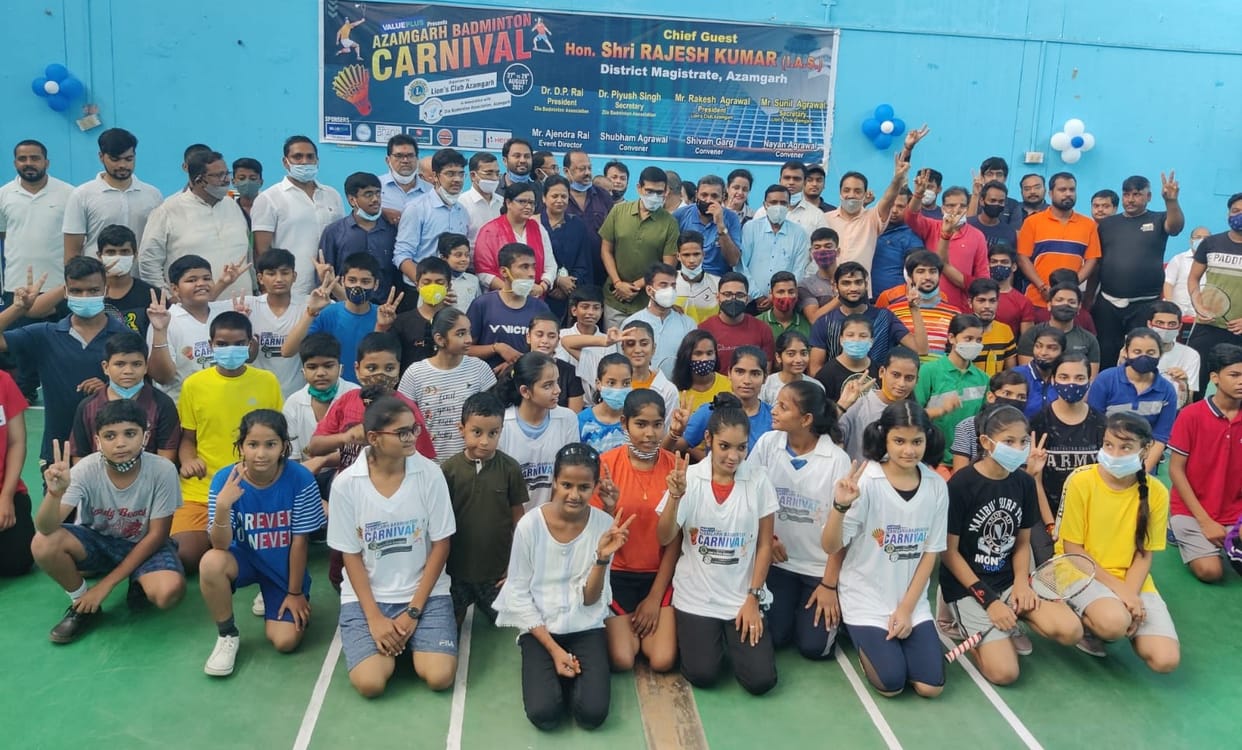 Saumya won in girls category and Harsh won in boys category
