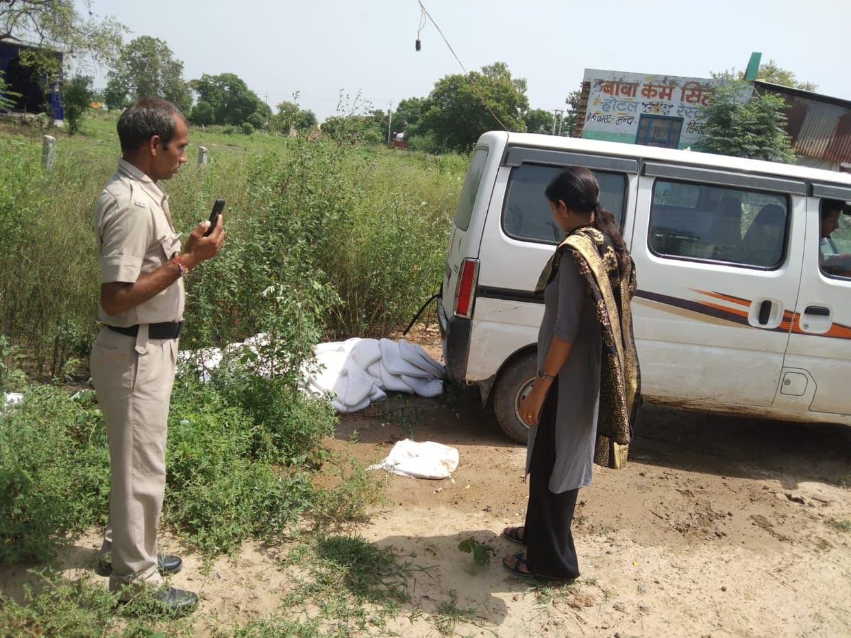 250 kg bad cheese being brought from Hisar recovered, insects had fallen