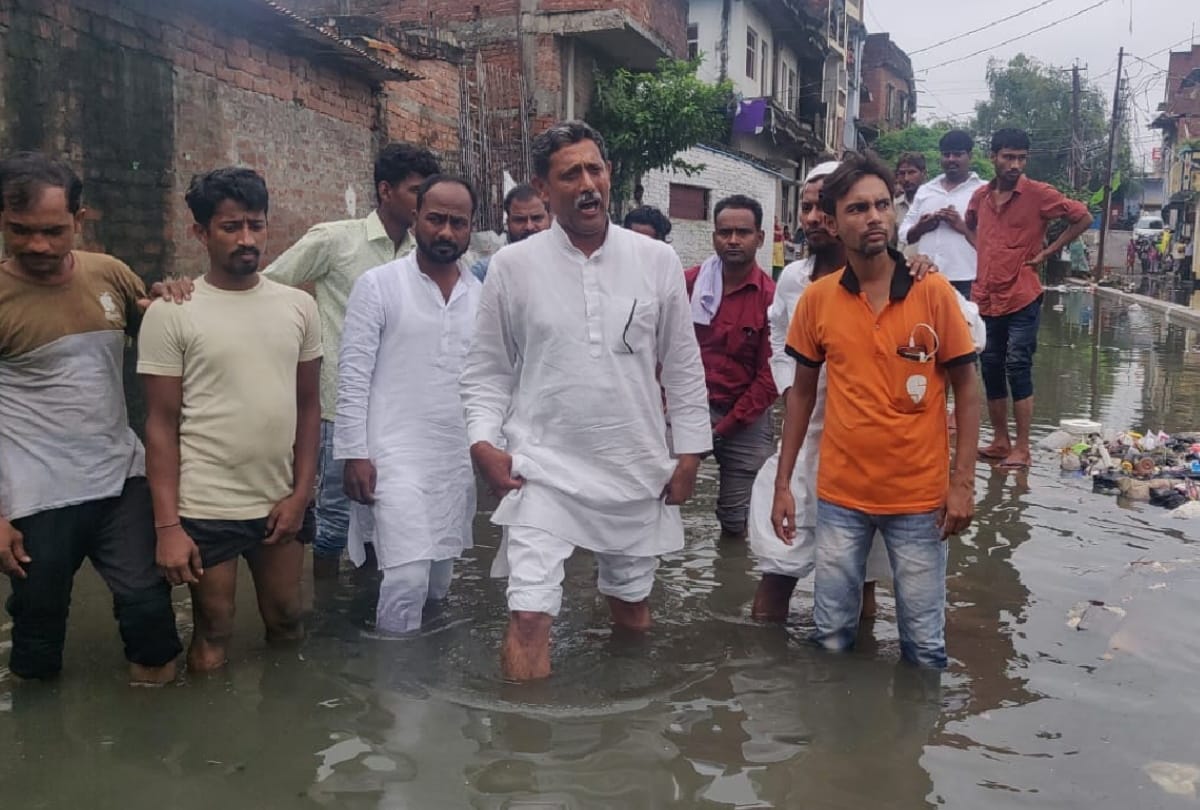 Gorakhpur city became river after 107 mm of rain fell in four hours