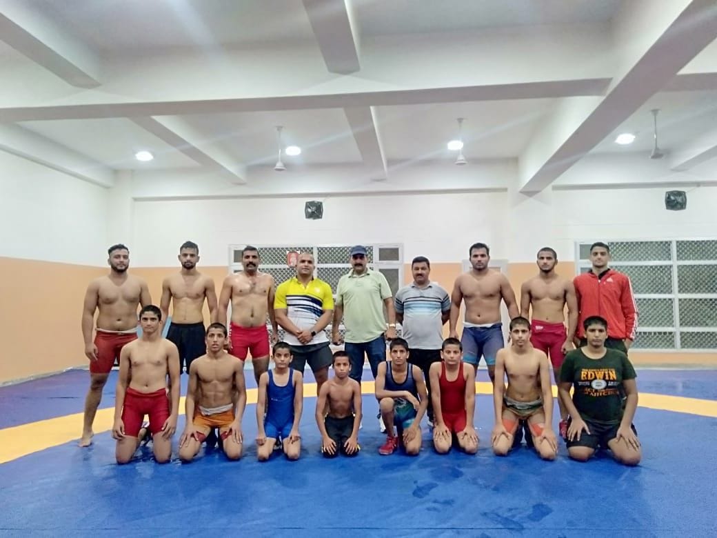 A new plant of wrestlers is being prepared in the wrestling academy