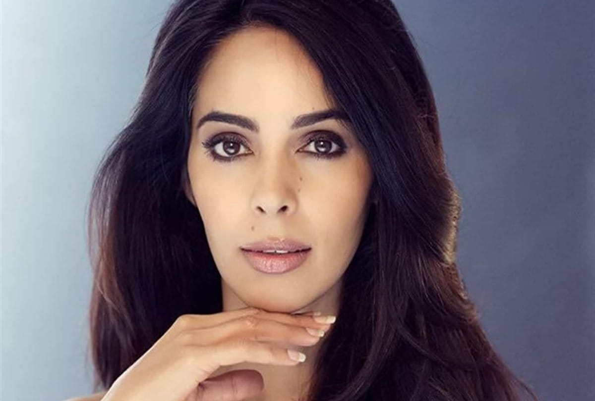 When Mallika Sherawat said A man used to stalk me and ask why I wear short skirts
