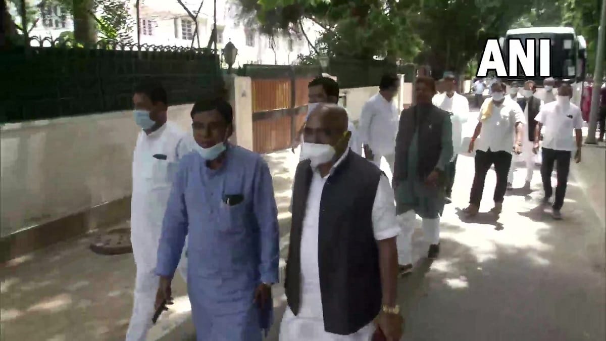 around 40 MLAs of chhattisgarh reached Delhi in support of Bhupesh Baghel meet Congress state in-charge PL Punia