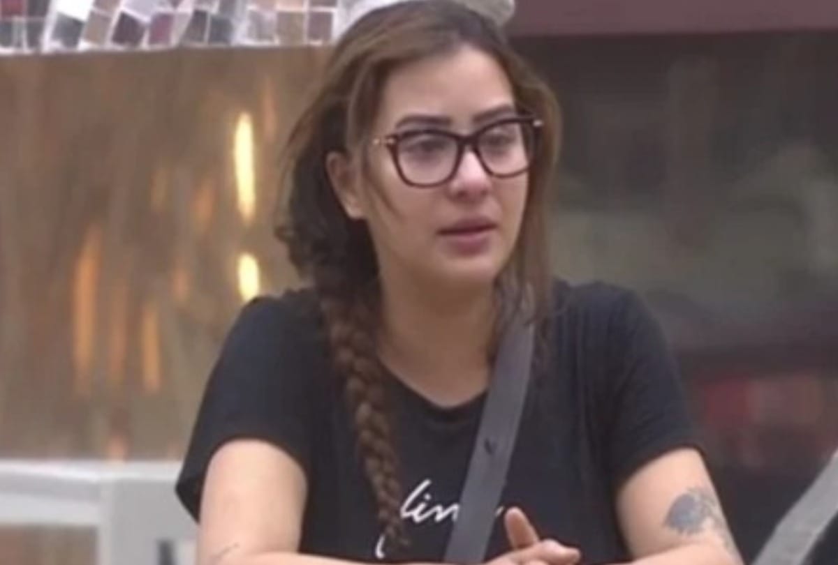 Bigg Boss winner sidharth shukla to shilpa shinde these stars have also become victims of age shaming in the house