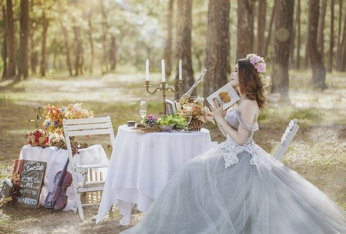 Australian woman Patricia Christine married with herself in Sydney this unique marriage is going viral on social media