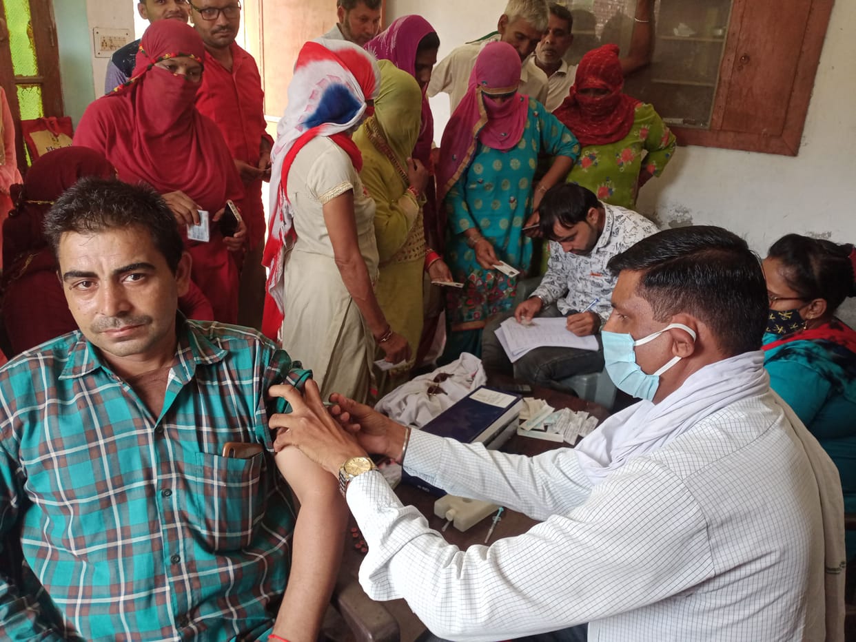 First dose of corona vaccine administered to a record 21404 people in a day