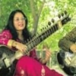 कोलकाता के अधिकारी दंपती अफगानिस्तान के छात्रों को शास्त्रीय संगीत सिखाते रहे हैं