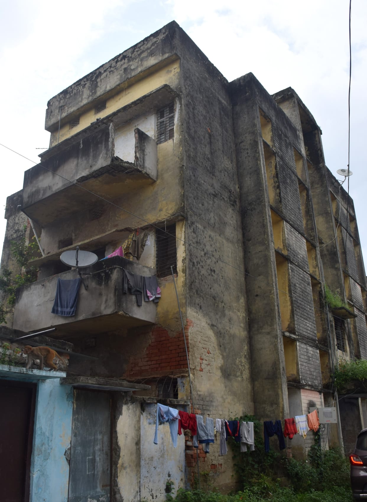 Employees living in government houses risking their lives