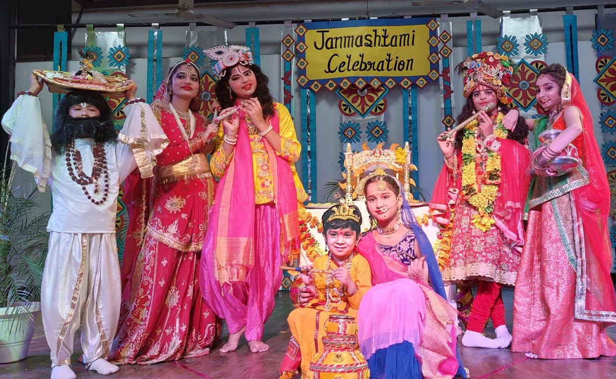 Celebrated Janmashtami by making tableaux of Vasudev Krishna and Radha