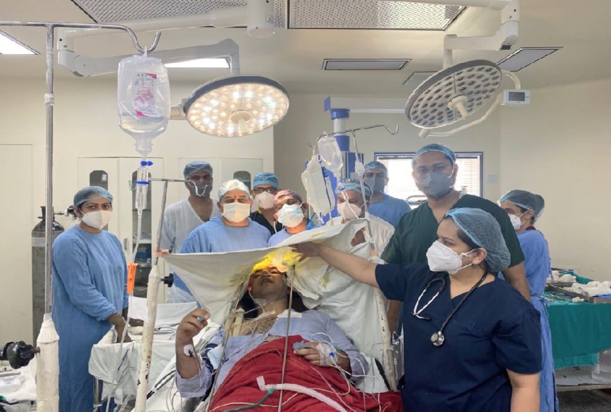 IGMC Shimla: Tumor removed from the left side of the patient's brain by performing an operation without anesthesia