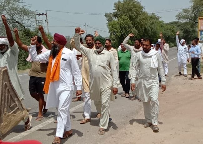 Farmers stopped the work of Bharatmala NH 754