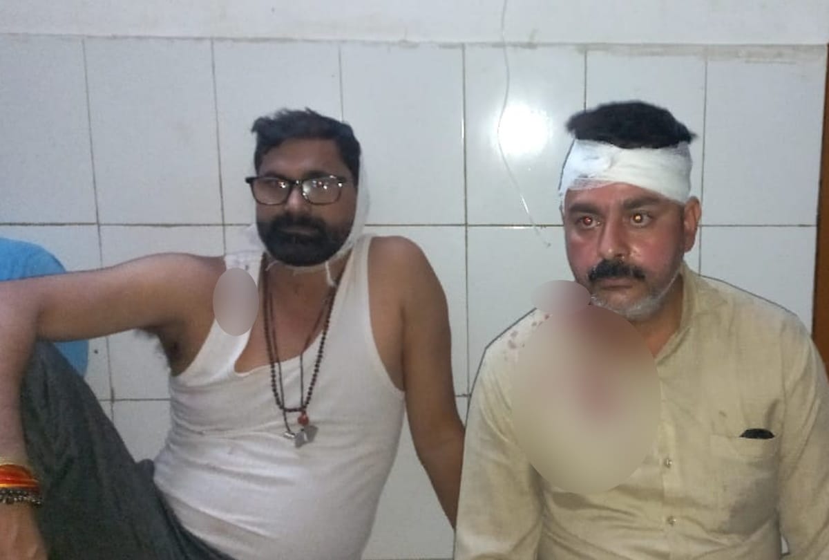 1.56 lakh looted by injuring petrol pump owner and his brother in law in deoria