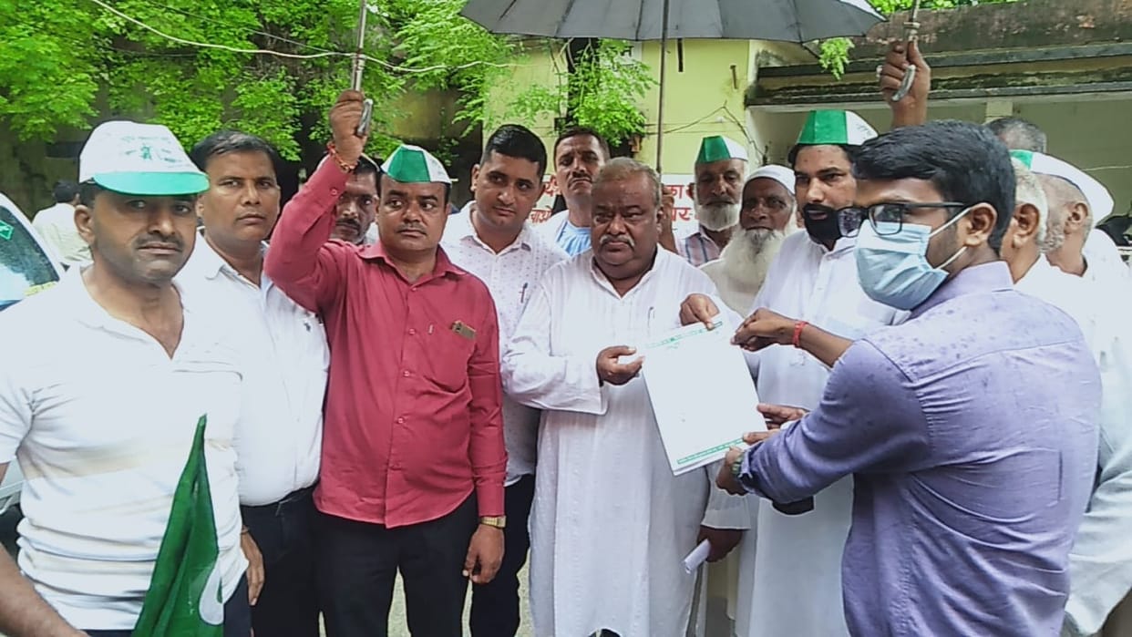 RLD workers demonstrated