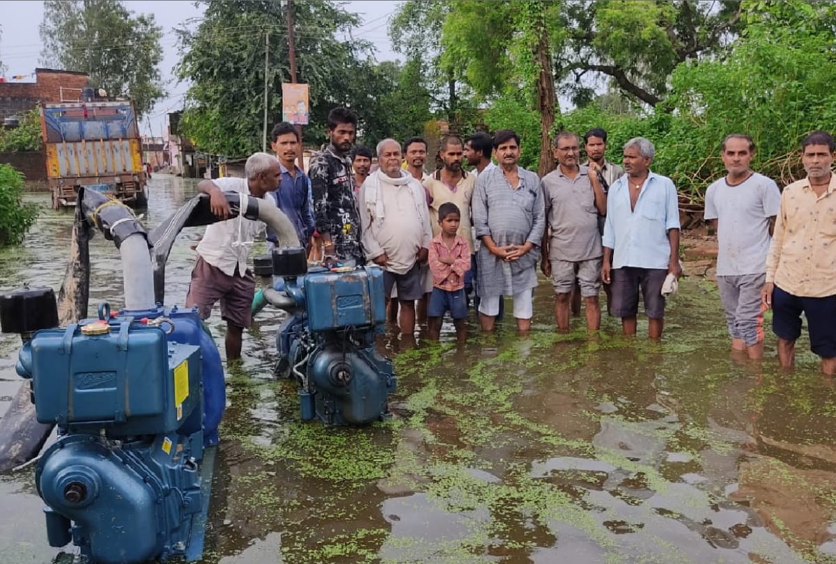 Water Logging in Many areas of Gorakhpur due to heavy rain latest photos