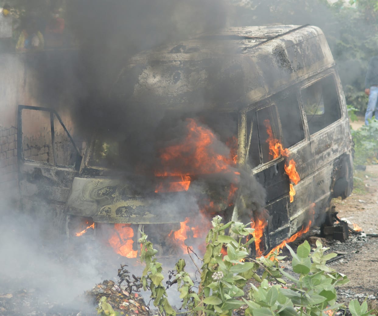 ambulance caught fire in lady loyle