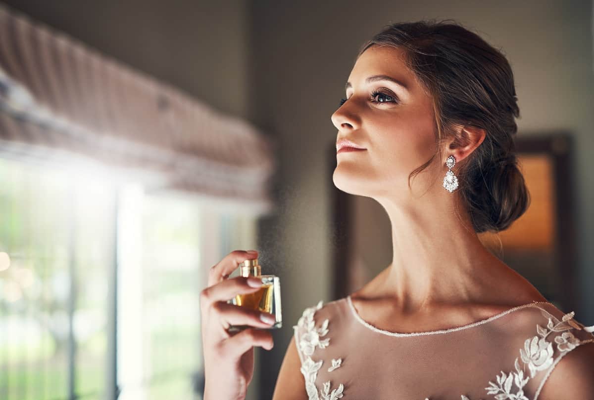 Fragrance Hacks How To Apply Perfume To Make It Last Longer In Hind