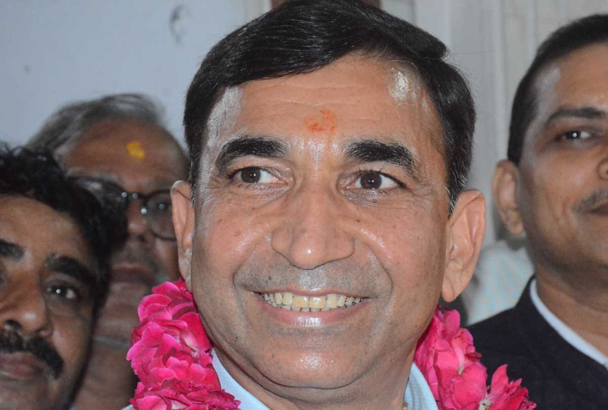 Gaushala Society Election: Presidential candidate Pawan Agarwal's form canceled, Tilak Raj Sharma became president unopposed