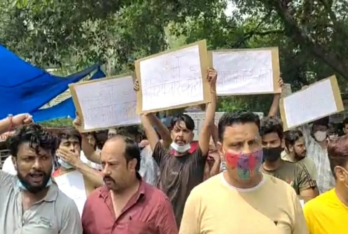 Ghaziabad property dealer murder accused audio goes viral after that area residence reach police station says arrest us