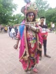 आगरा। ताजमहल में कृष्ण का स्वरुप बनकर आए पर्यटक को नहीं मिला टिकट।  संवाद । वायरल फोटो है