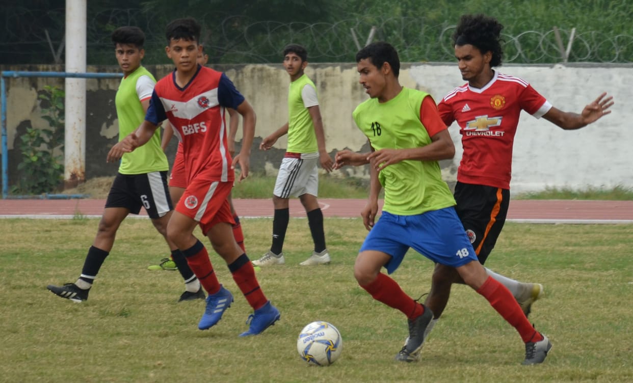 Sweat shed to reach finals and semi-finals