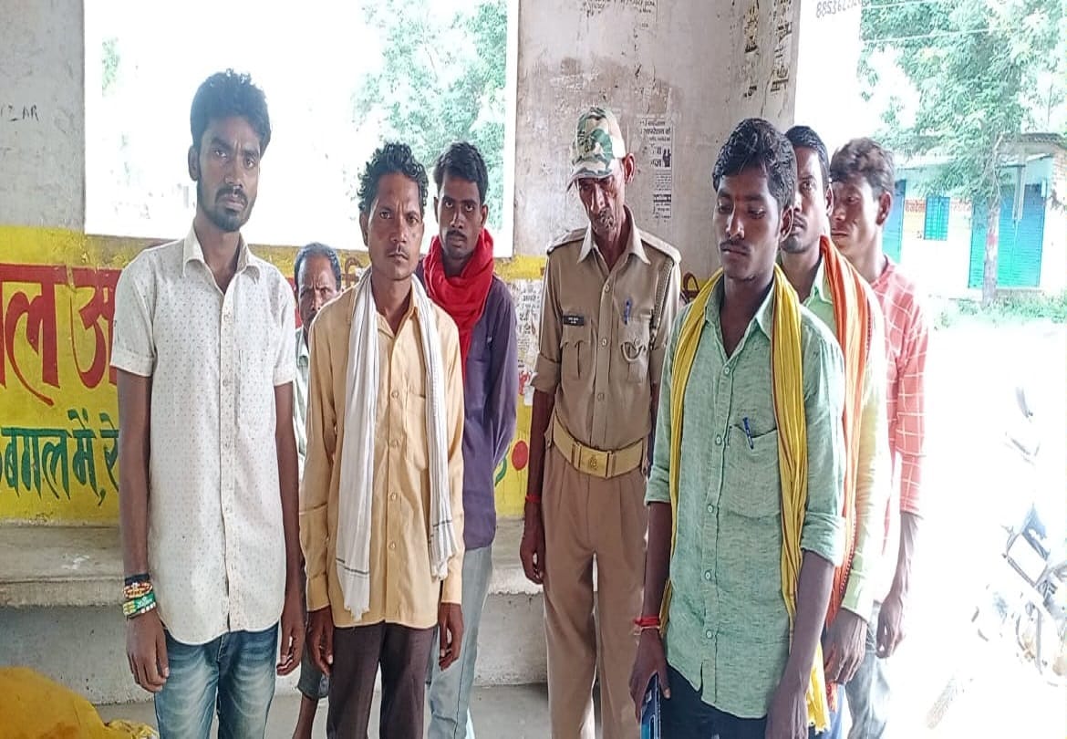 Traumatic accident in sonebhadra grandparents set up swinging swing class 5th student died due to neck stuck while swinging