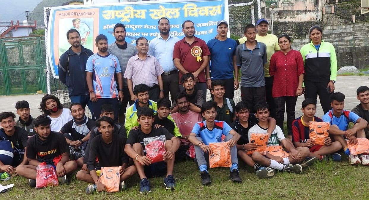Barfani eleven won the Major Dhyan Chand Hockey Tournament