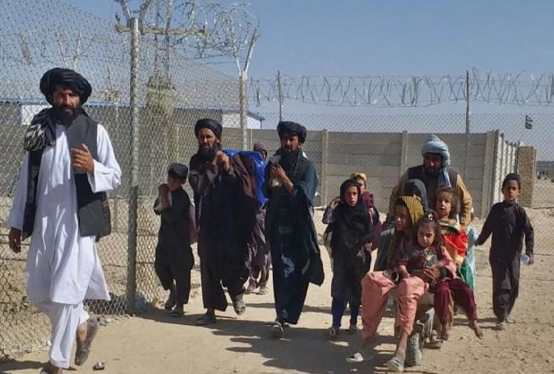 Pakistan: Taliban criticized order for afghan refugees leave country UNHRC appealed reconsideration