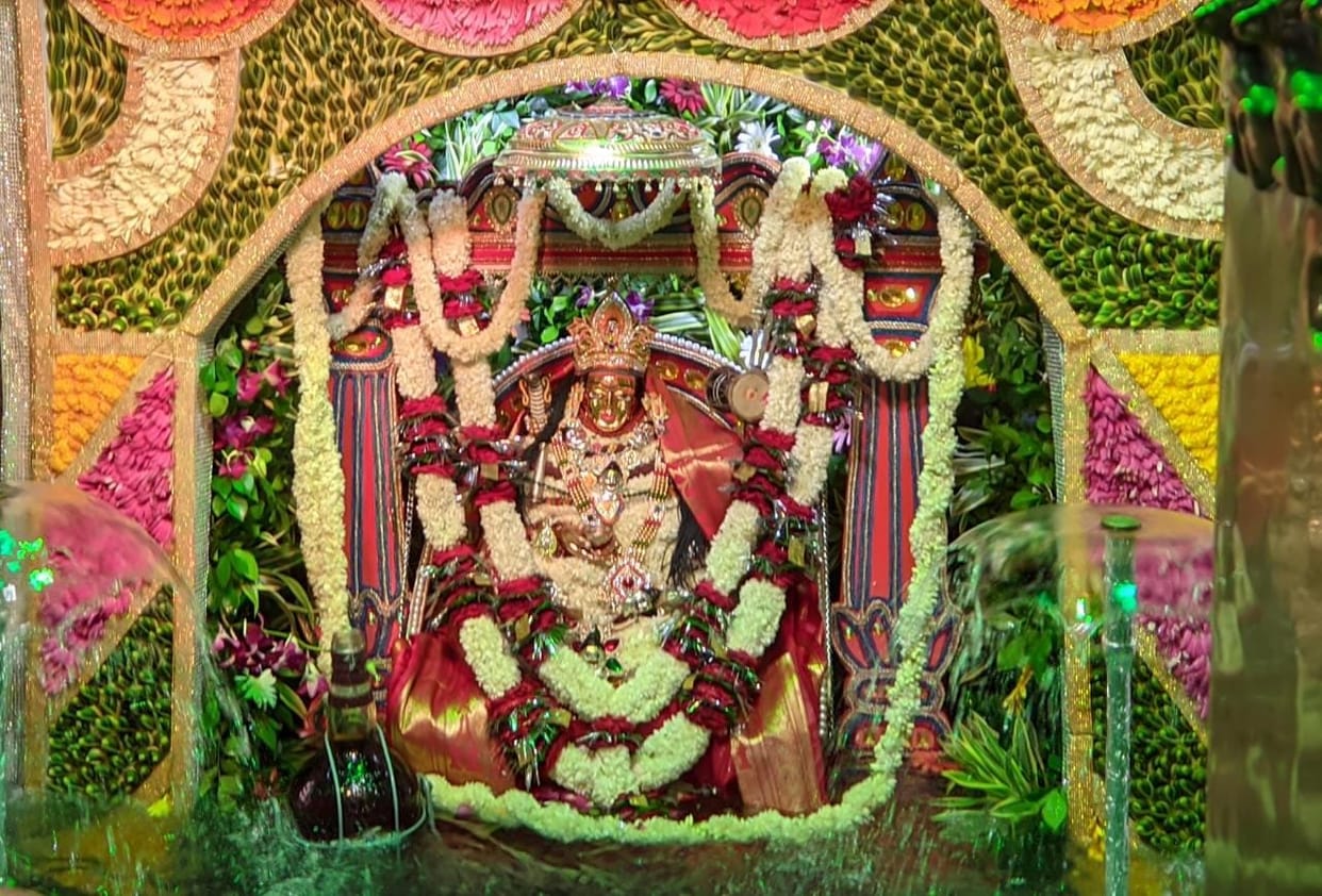 Baba Batuk Bhairav temple Varanasi Annual makeup devotees happy after seeing baby form of lord Mahadev