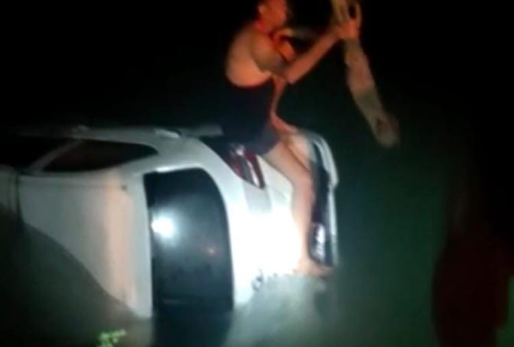Dead body of three year old boy found after Car falls in Bhakra canal in Fatehabad