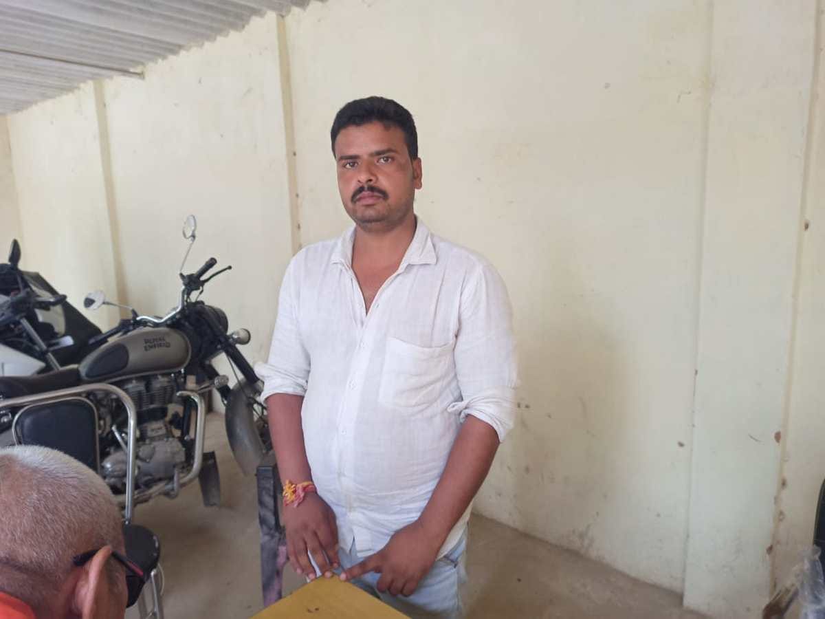kidnappers exposed by bank account: demanded 20 lakhs ransom after kidnapped man police raid and recovered man