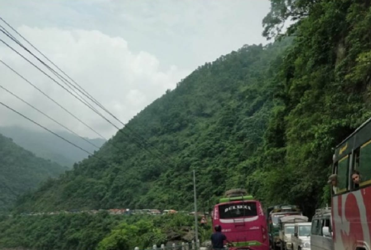 Flood news update in Nepal Kathmadoo Way open after after removing debris
