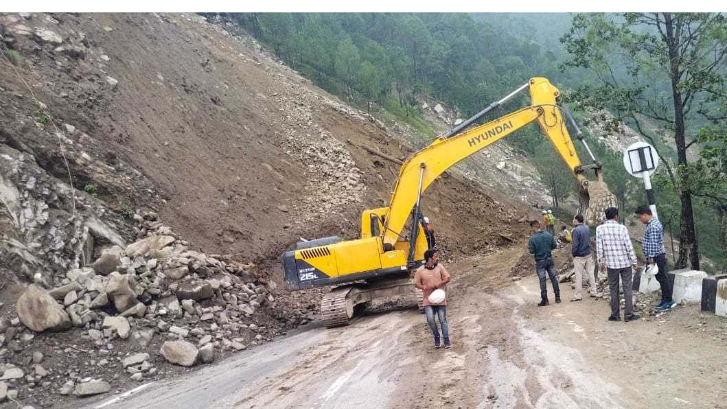 NH Closed in Champawat