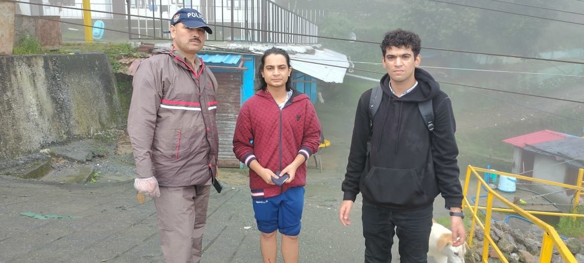 Two tourists from Haryana wandered in the forest, police searched