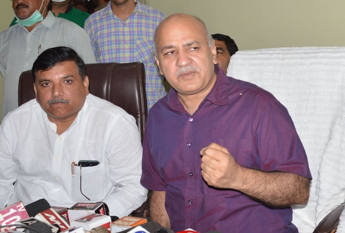 Delhi Deputy Chief Minister Manish Sisodia Slams Up Government