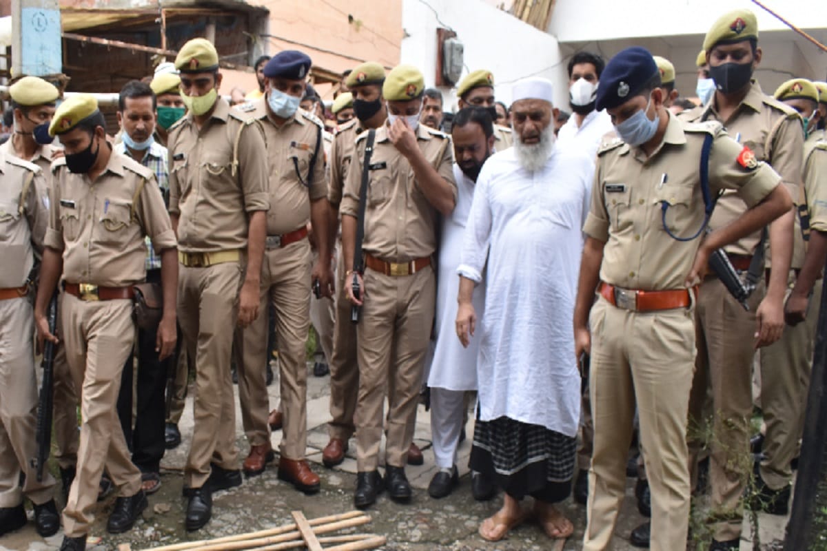 UP Crime News: Police has not revealed murder cases of six people in Meerut